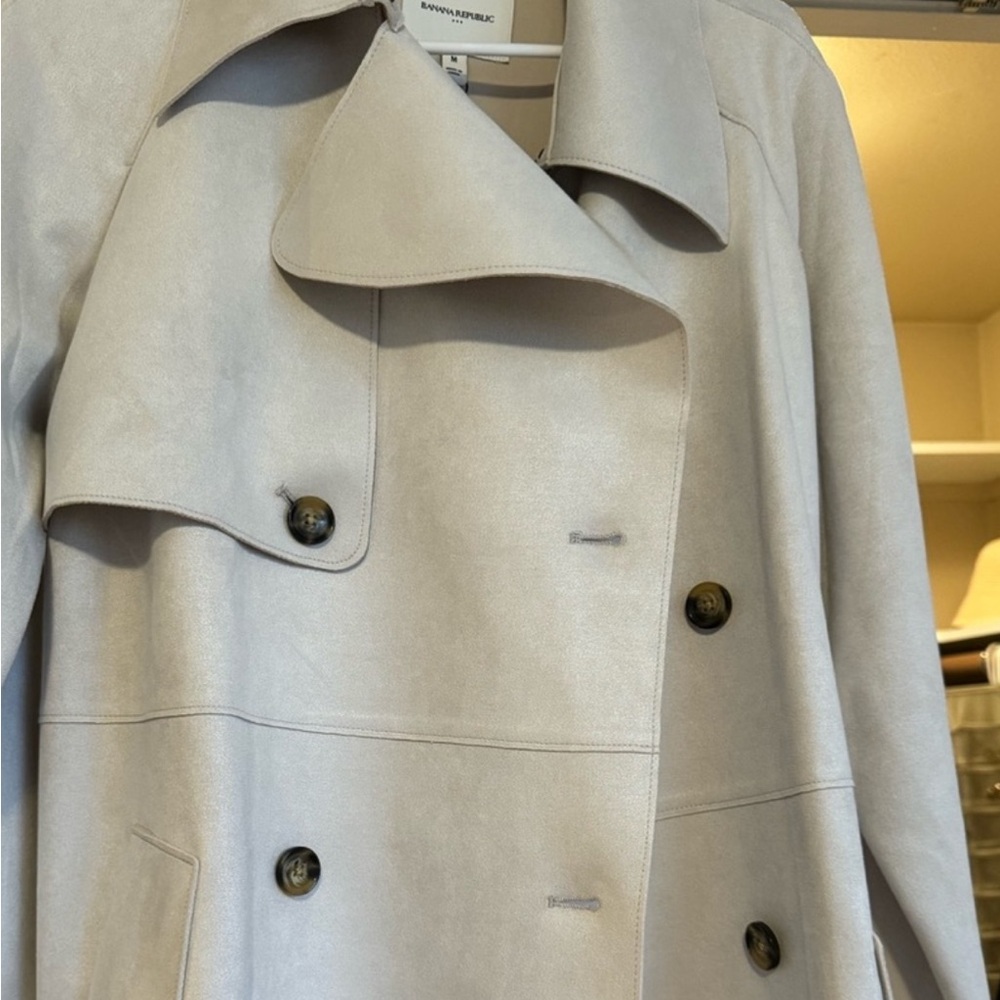 Banana Republic Light Gray Trench Coat - Picture 2 of 3